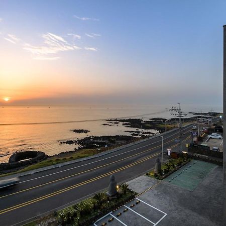 Hotel Mer Bleue Jeju Ngoại thất bức ảnh