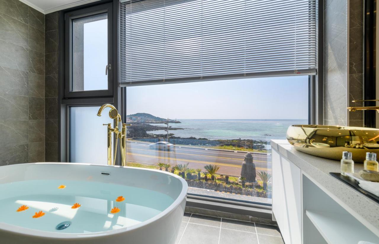 Hotel Mer Bleue Jeju Ngoại thất bức ảnh